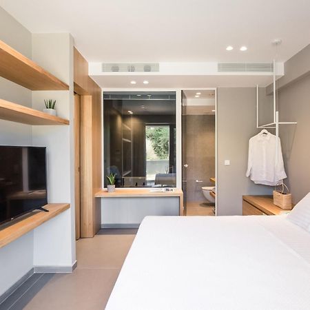 خانيا Noemie Luxury Suites الغرفة الصورة