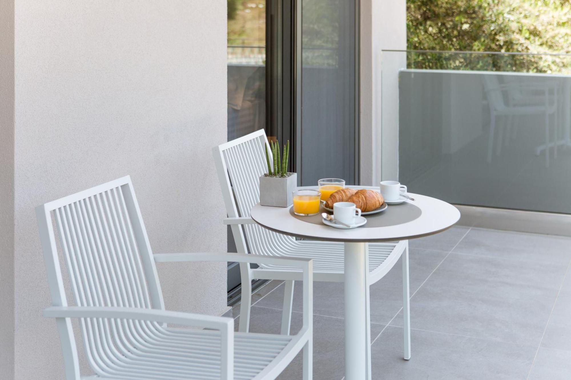 خانيا Noemie Luxury Suites الغرفة الصورة