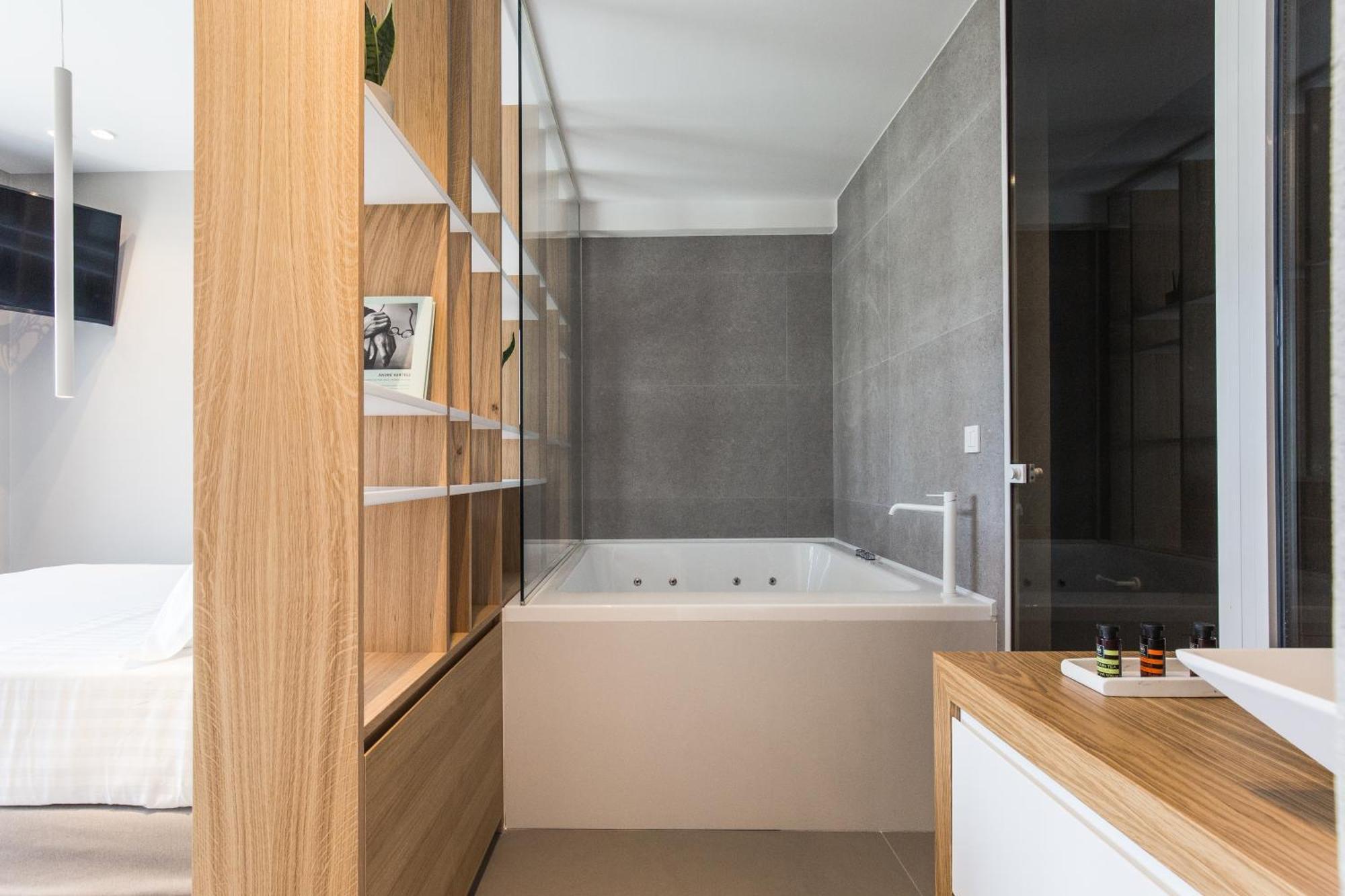 خانيا Noemie Luxury Suites الغرفة الصورة