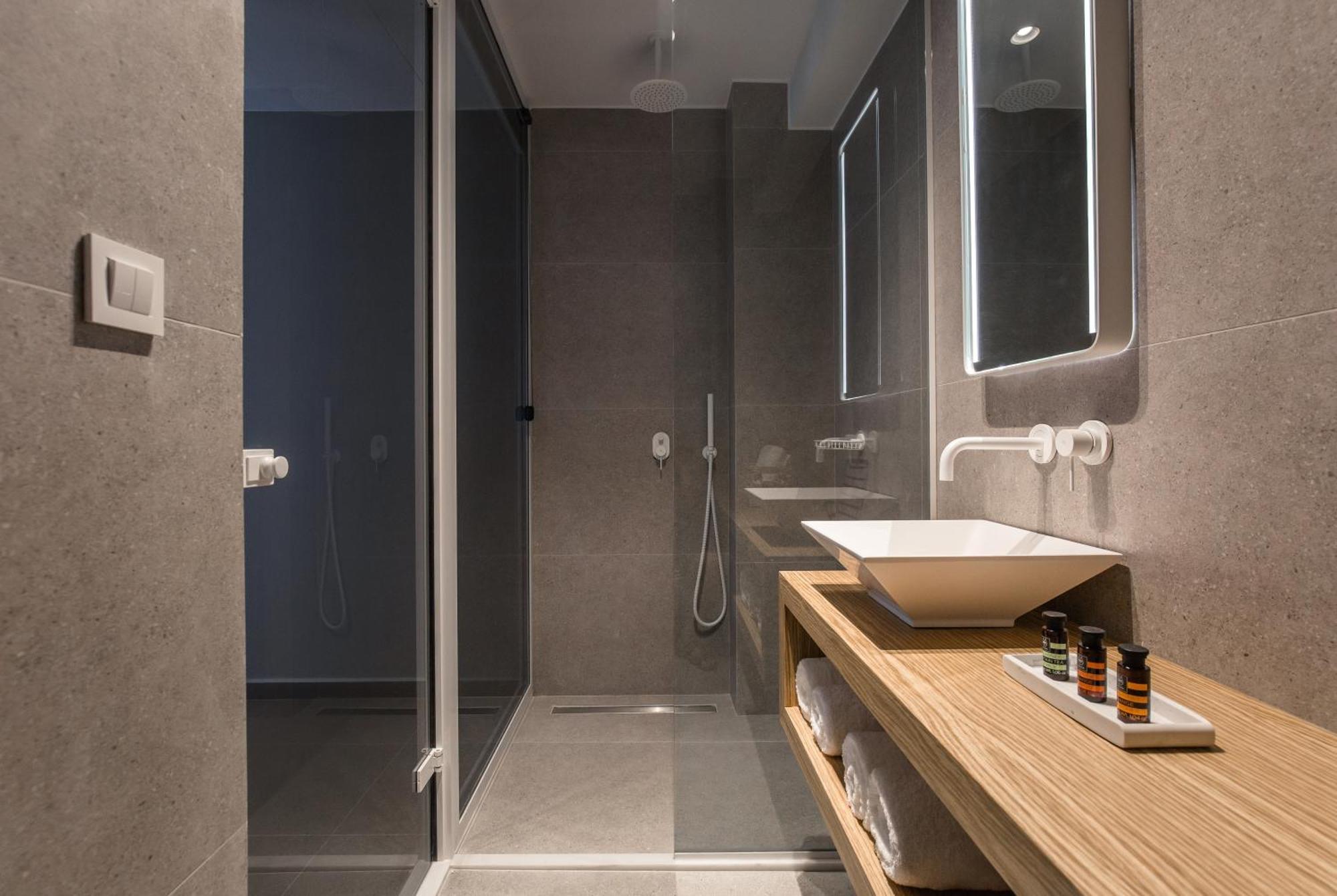 خانيا Noemie Luxury Suites الغرفة الصورة