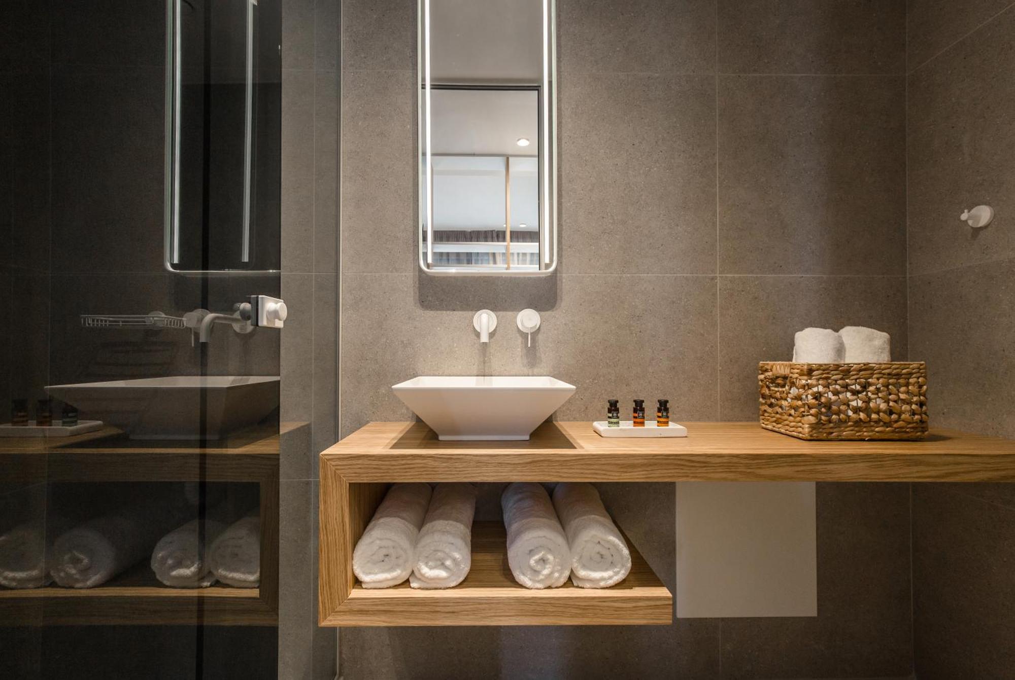 خانيا Noemie Luxury Suites الغرفة الصورة